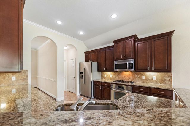 2214 Wembley Way, Rosenberg, TX 77471