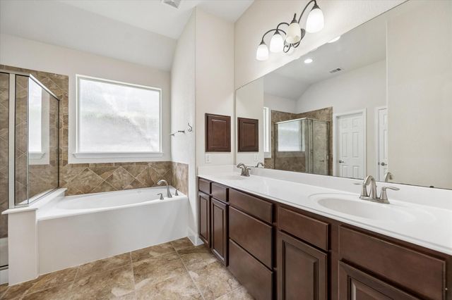 2214 Wembley Way, Rosenberg, TX 77471