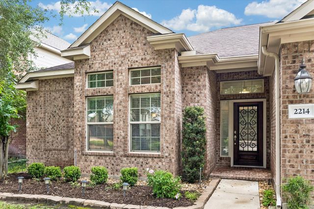 2214 Wembley Way, Rosenberg, TX 77471