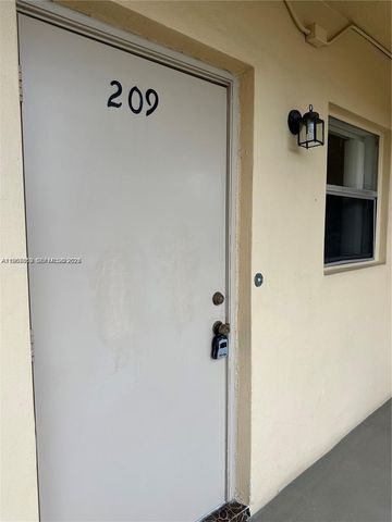 200 Ashbury Rd 209, Hollywood, FL 33024