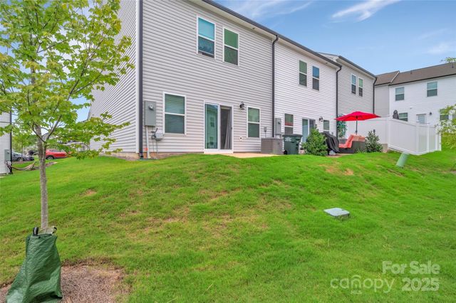 12110 Chesapeake Mallard Drive, Charlotte, NC 28262