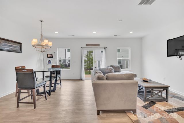 12110 Chesapeake Mallard Drive, Charlotte, NC 28262