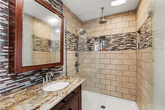 318 Daniel Paul Drive, Archdale, NC 27263
