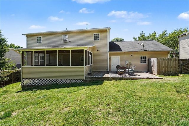 318 Daniel Paul Drive, Archdale, NC 27263
