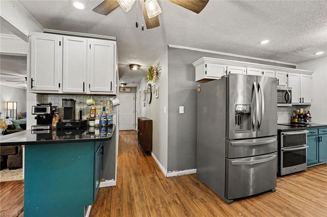318 Daniel Paul Drive, Archdale, NC 27263
