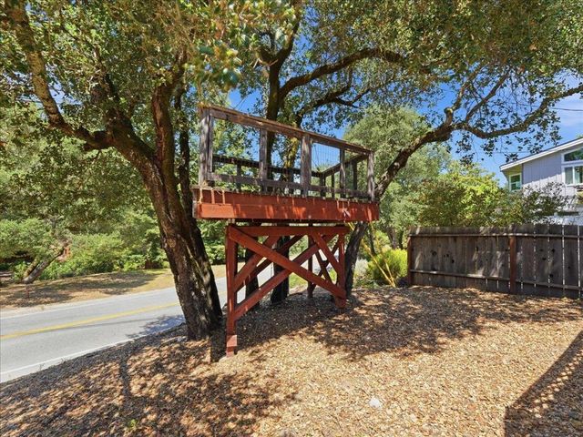 8060 Hihn Road, Ben Lomond, CA 95005