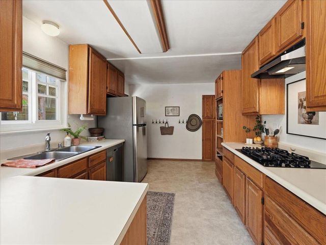 8060 Hihn Road, Ben Lomond, CA 95005