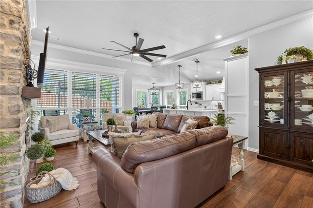 2809 Leonards Way, Van Buren, AR 72956