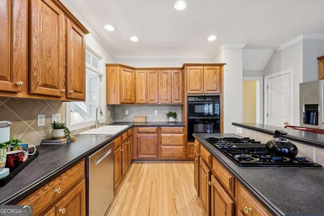 7790 Georgetown Chase, Roswell, GA 30075