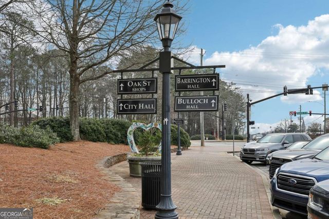 7790 Georgetown Chase, Roswell, GA 30075