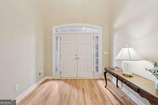 7790 Georgetown Chase, Roswell, GA 30075