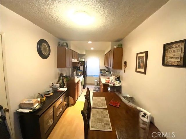 5665 Franklin Avenue, Los Angeles, CA 90028