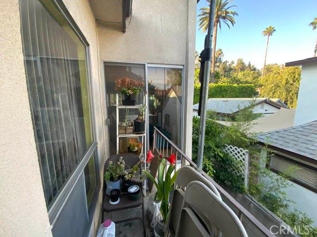 5665 Franklin Avenue, Los Angeles, CA 90028