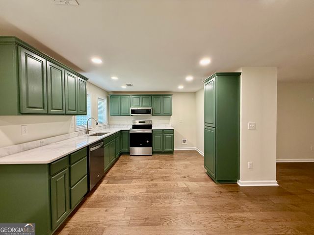 708 Houston Lake Boulevard, Centerville, GA 31028