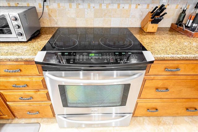 9950 S Ocean Drive 604, Jensen Beach, FL 34957