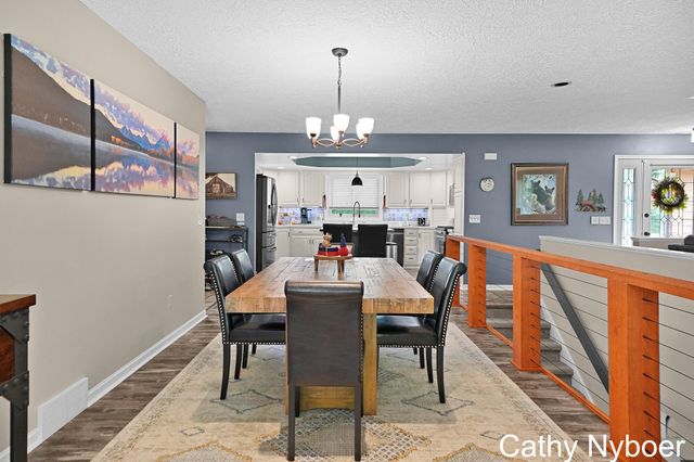 9188 W V Avenue, Prairie Ronde Twp, MI 49087