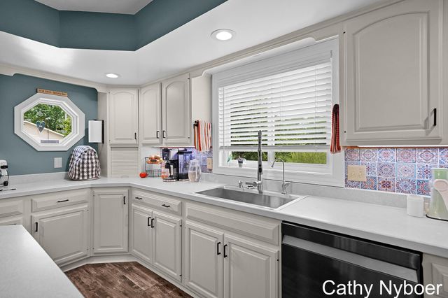 9188 W V Avenue, Prairie Ronde Twp, MI 49087
