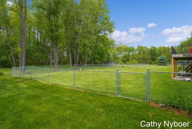 9188 W V Avenue, Prairie Ronde Twp, MI 49087