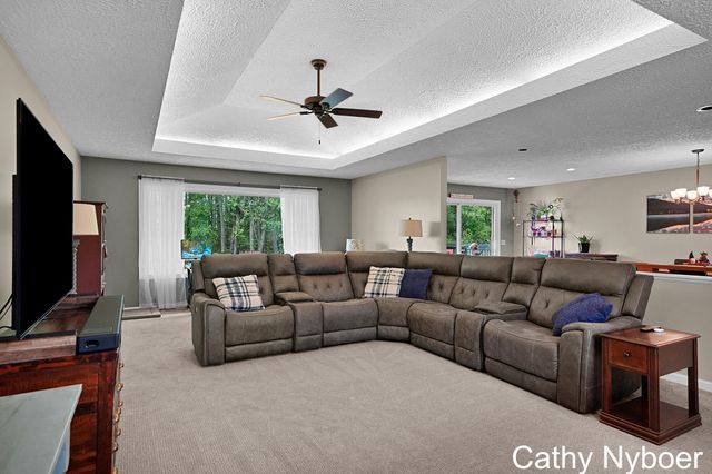 9188 W V Avenue, Prairie Ronde Twp, MI 49087