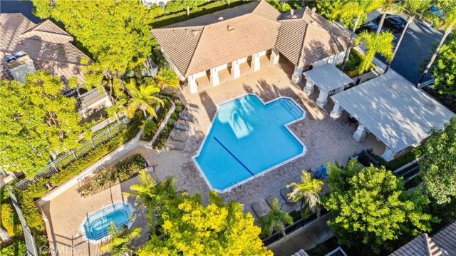 34 Via Solaz, Rancho Santa Margarita, CA 92688