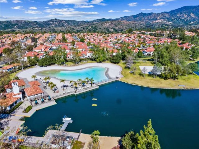 34 Via Solaz, Rancho Santa Margarita, CA 92688