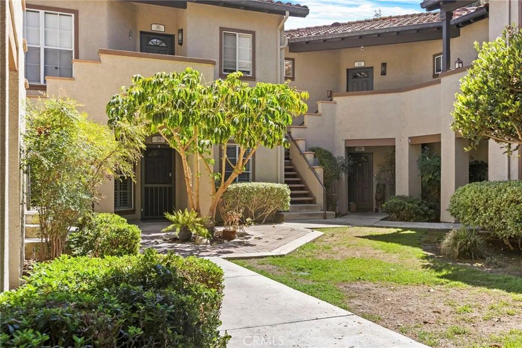 34 Via Solaz, Rancho Santa Margarita, CA 92688