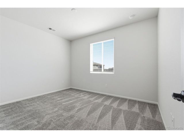 24380 E 42nd Ave, Aurora, CO 80019