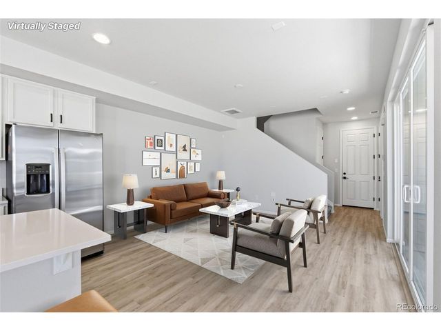 24380 E 42nd Ave, Aurora, CO 80019