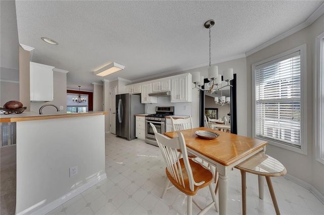 500 Mount Vernon Lane, Woodstock, GA 30189