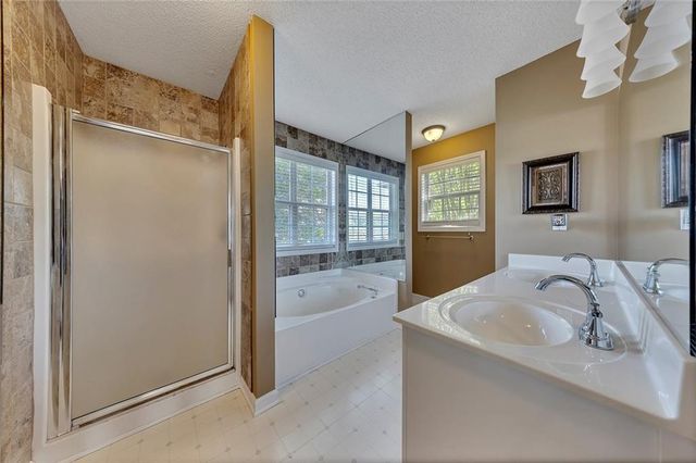 500 Mount Vernon Lane, Woodstock, GA 30189