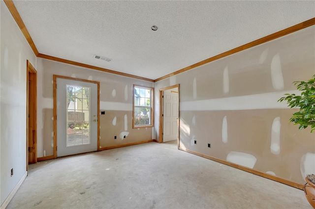 500 Mount Vernon Lane, Woodstock, GA 30189