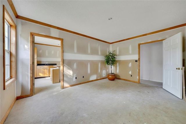500 Mount Vernon Lane, Woodstock, GA 30189
