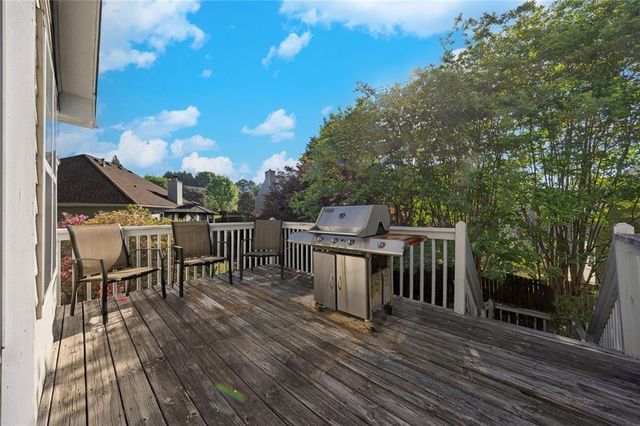 500 Mount Vernon Lane, Woodstock, GA 30189