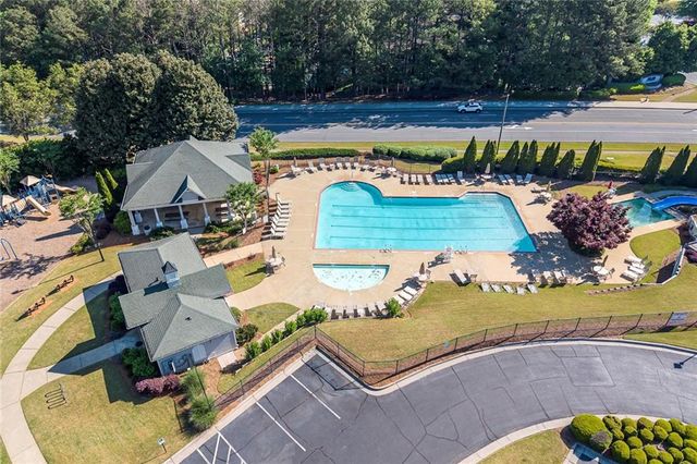 500 Mount Vernon Lane, Woodstock, GA 30189
