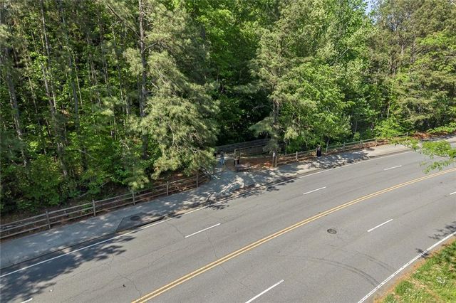 500 Mount Vernon Lane, Woodstock, GA 30189