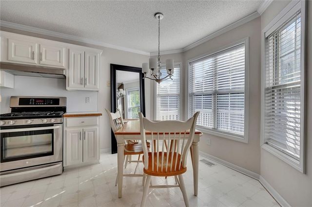 500 Mount Vernon Lane, Woodstock, GA 30189