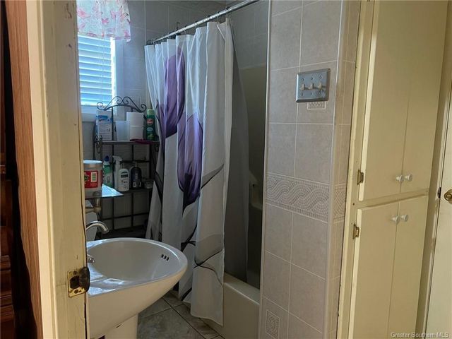 751 E Carlton Street, Sulphur, LA 70663