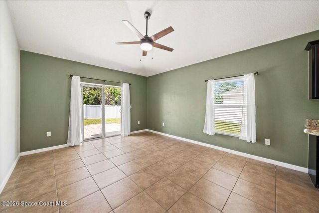 2198 Snapdragon Drive NW, Palm Bay, FL 32907