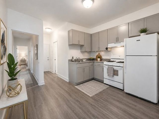 128 Shawmut 2, Chelsea, MA 02150