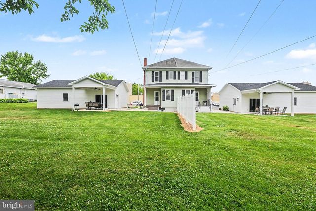 47 MILLARD RD, Hershey, PA 17033