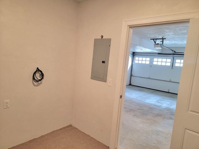 50 Desmoines Road H1, Quincy, MA 02169