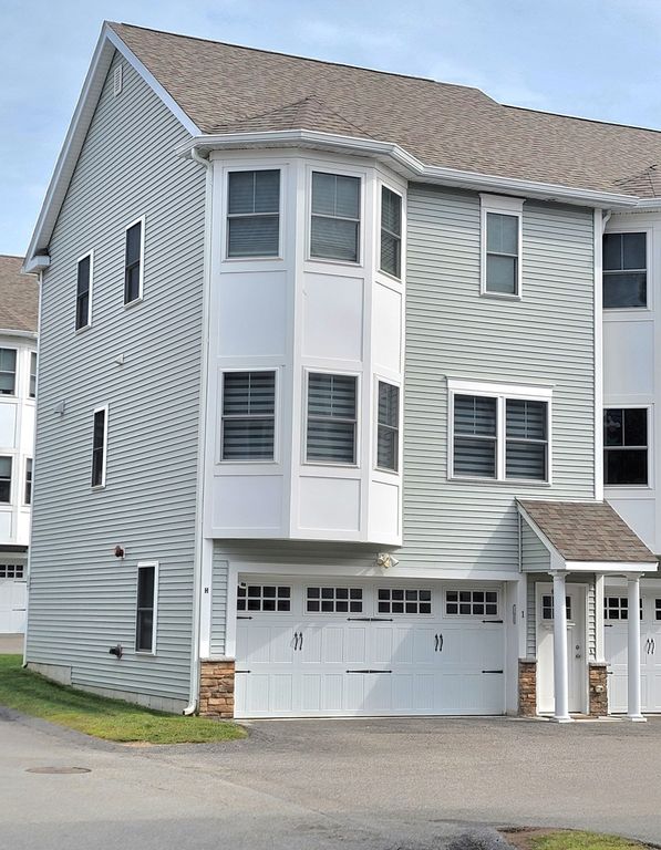 50 Desmoines Road H1, Quincy, MA 02169