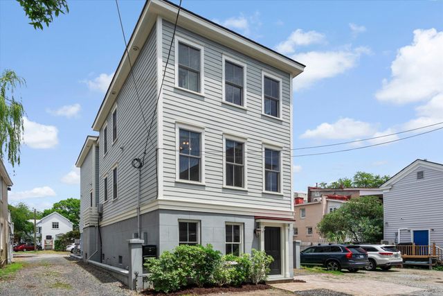 6 Kirkland Lane, Charleston, SC 29401