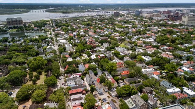 6 Kirkland Lane, Charleston, SC 29401