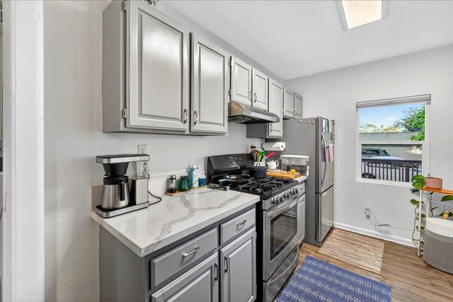 115 Catalpa Street, Santa Cruz, CA 95062