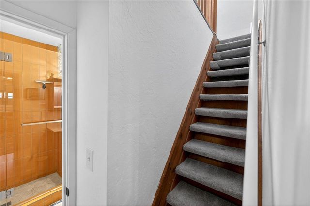 115 Catalpa Street, Santa Cruz, CA 95062