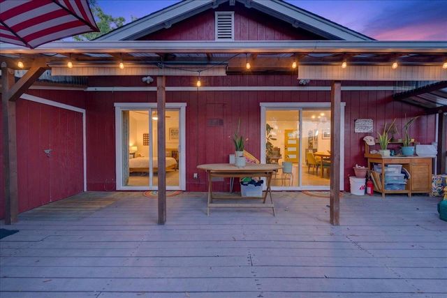 115 Catalpa Street, Santa Cruz, CA 95062