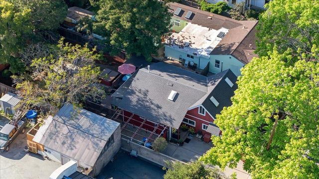 115 Catalpa Street, Santa Cruz, CA 95062
