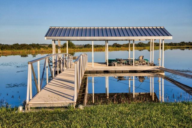 3896 Cr 305 436 Acs, Whitehall, TX 77868