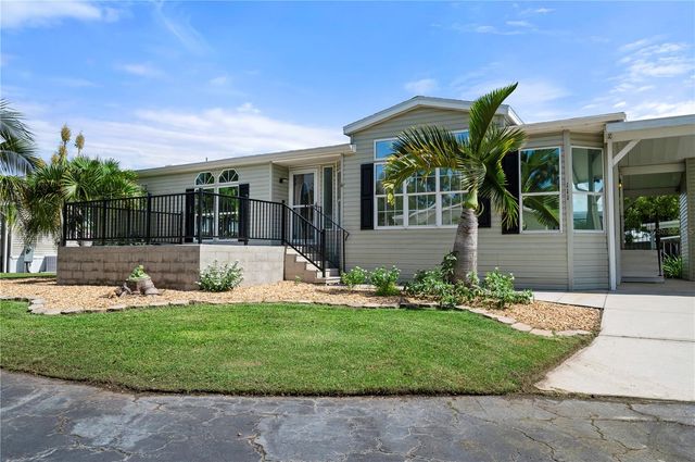 1000 KINGS HIGHWAY 111, Punta Gorda, FL 33980